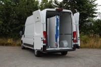 Vorschau: Laderampe LIGHT PLUS 85 cm x 300 cm x 600 kg Vorschau: Laderampe LIGHT PLUS 85 cm x 300 cm x 600 kg