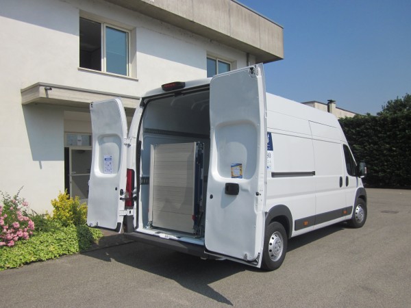 Laderampe LIGHT PLUS 85 cm x 300 cm x 600 kg